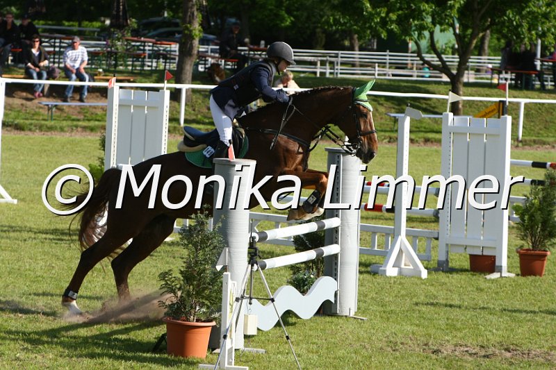 204M1774_Graefin_Stil Axx.JPG